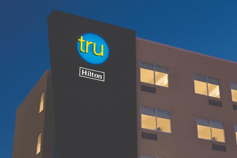 Tru By Hilton Lafayette River Ranch Exterior photo