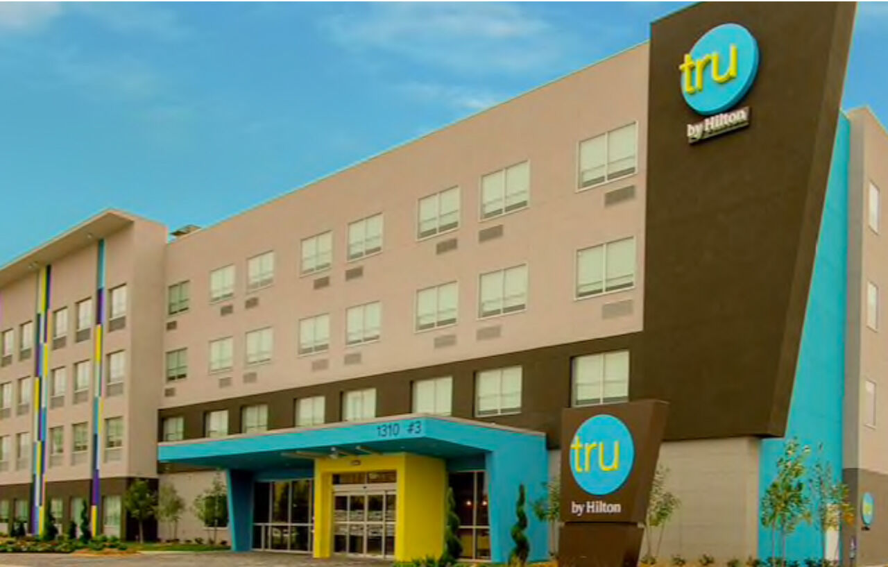 Tru By Hilton Lafayette River Ranch Exterior photo